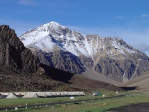 5 Indispensible Reasons That Make Ladakh A Travel-Priority This Summer!! 4 Passes in leh ladakh